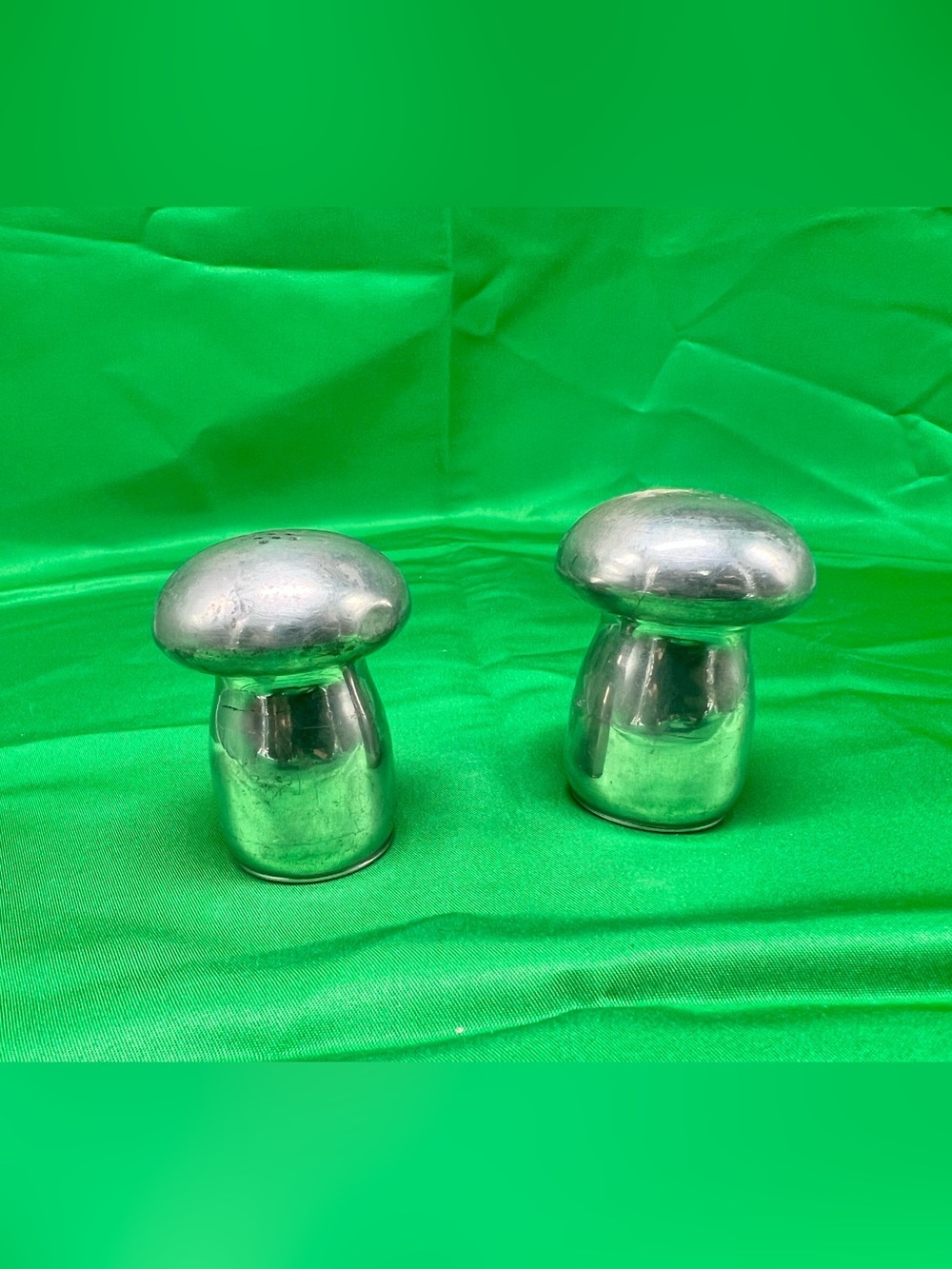 Kirk Stieff Mushroom Pewter Salt and Pepper Shakers VTG